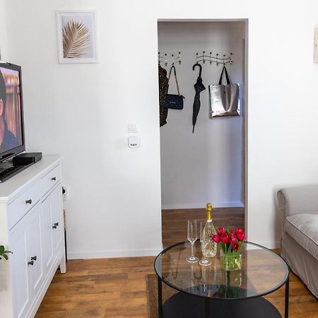 Republic Apartman Lejlighed Baja Eksteriør billede